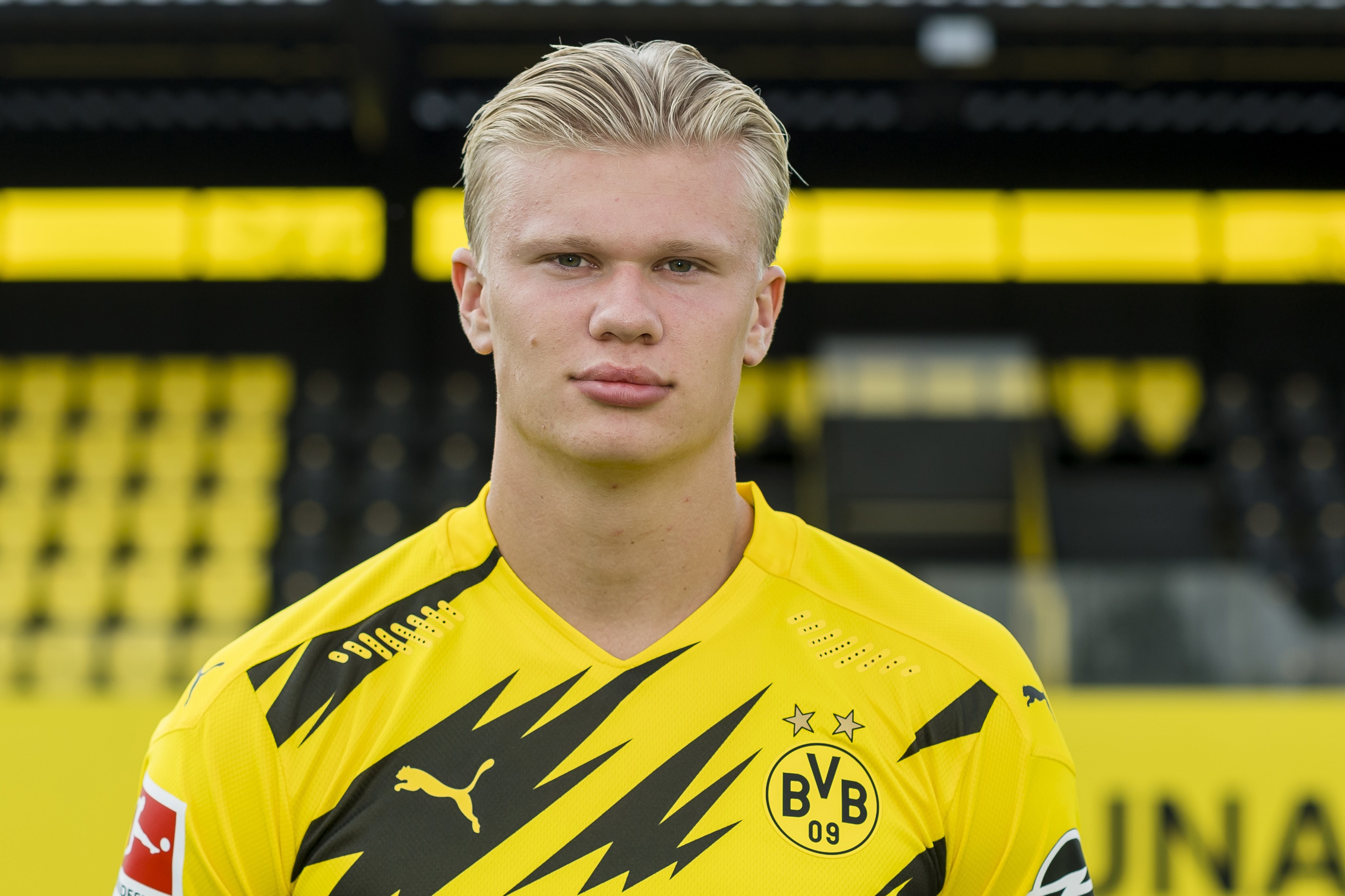 大将送点蓝军主帅立马爆粗口!10战2胜球迷喊阿布