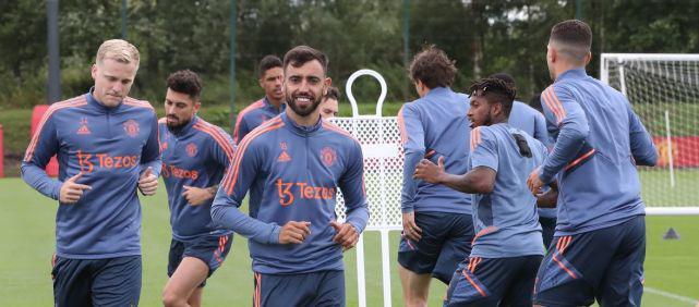 刚被裁不到仨月！1米72日本后卫杀回NBA，公牛伤病潮成他最后机会