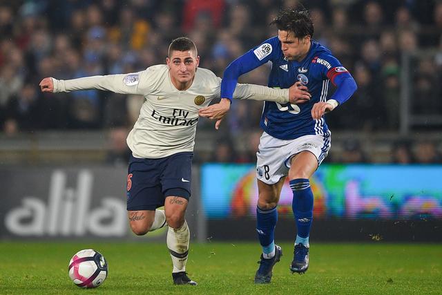 NBA消息：湖人三分22%惨败国王！旧将狂轰48分，东契奇42分难救主