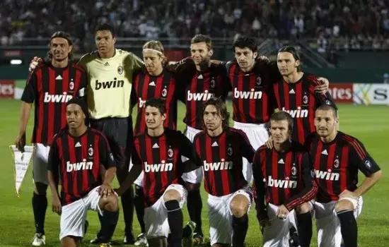 英媒：卡里克治下曼联将踢4231