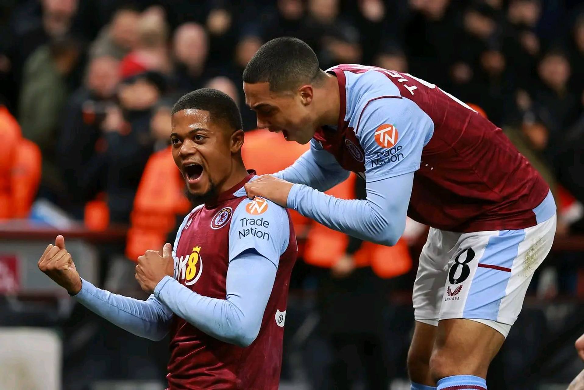 火箭队4号位陷入低迷，卡佩拉失去轮换位置，交易太阳成明智之选